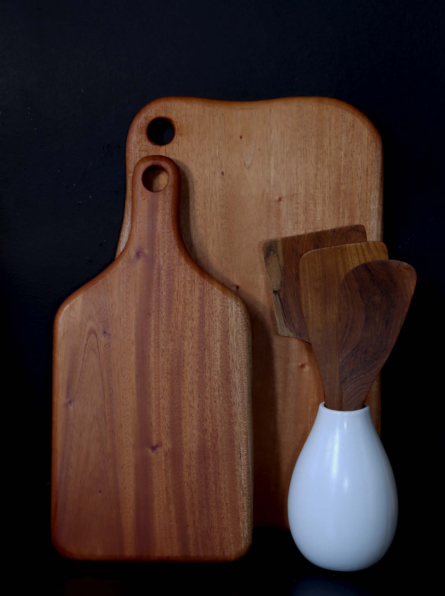 Mahogany Basic Handle Wooden Chopping Board